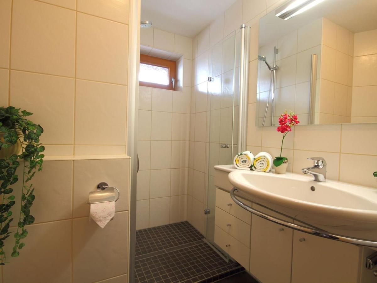 Boutique Apartment In Brixen With Mountain View Бріксен-ім-Тале Екстер'єр фото