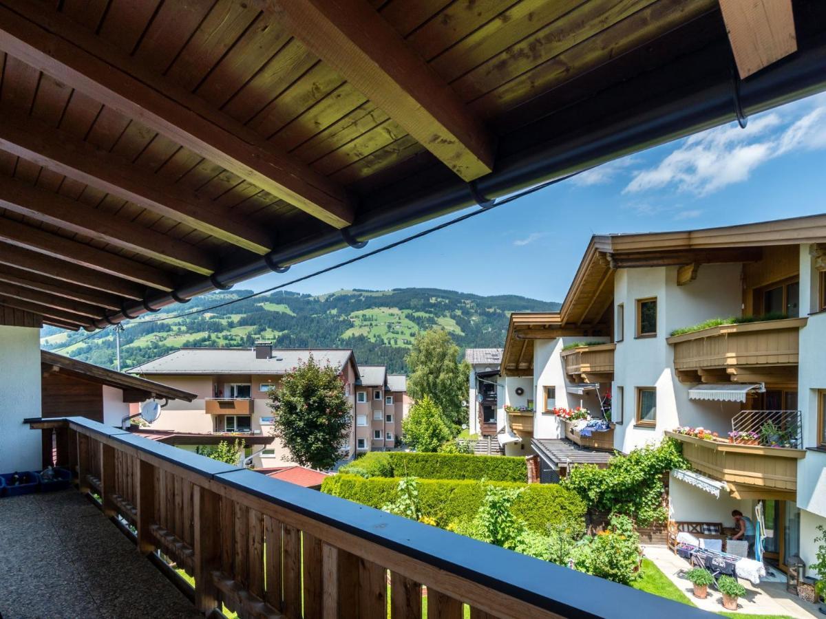 Boutique Apartment In Brixen With Mountain View Бріксен-ім-Тале Екстер'єр фото